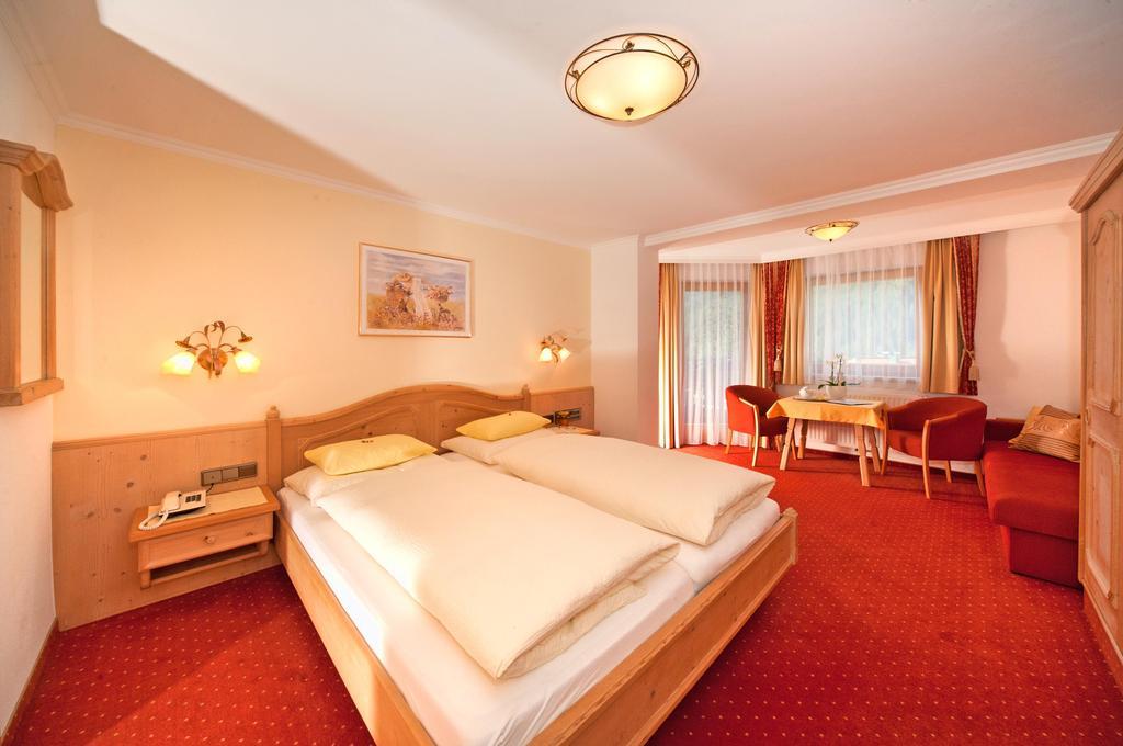 Hotel Gletscherblick Hippach Chambre photo